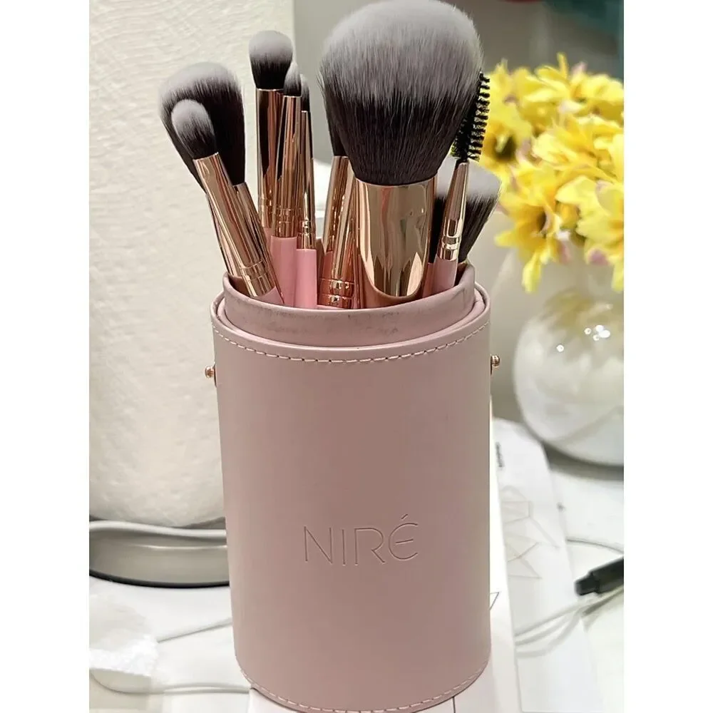 Niré Beauty 15piece Pink Rose Gold Makeup Brushes Set & Beauty Blender With Case